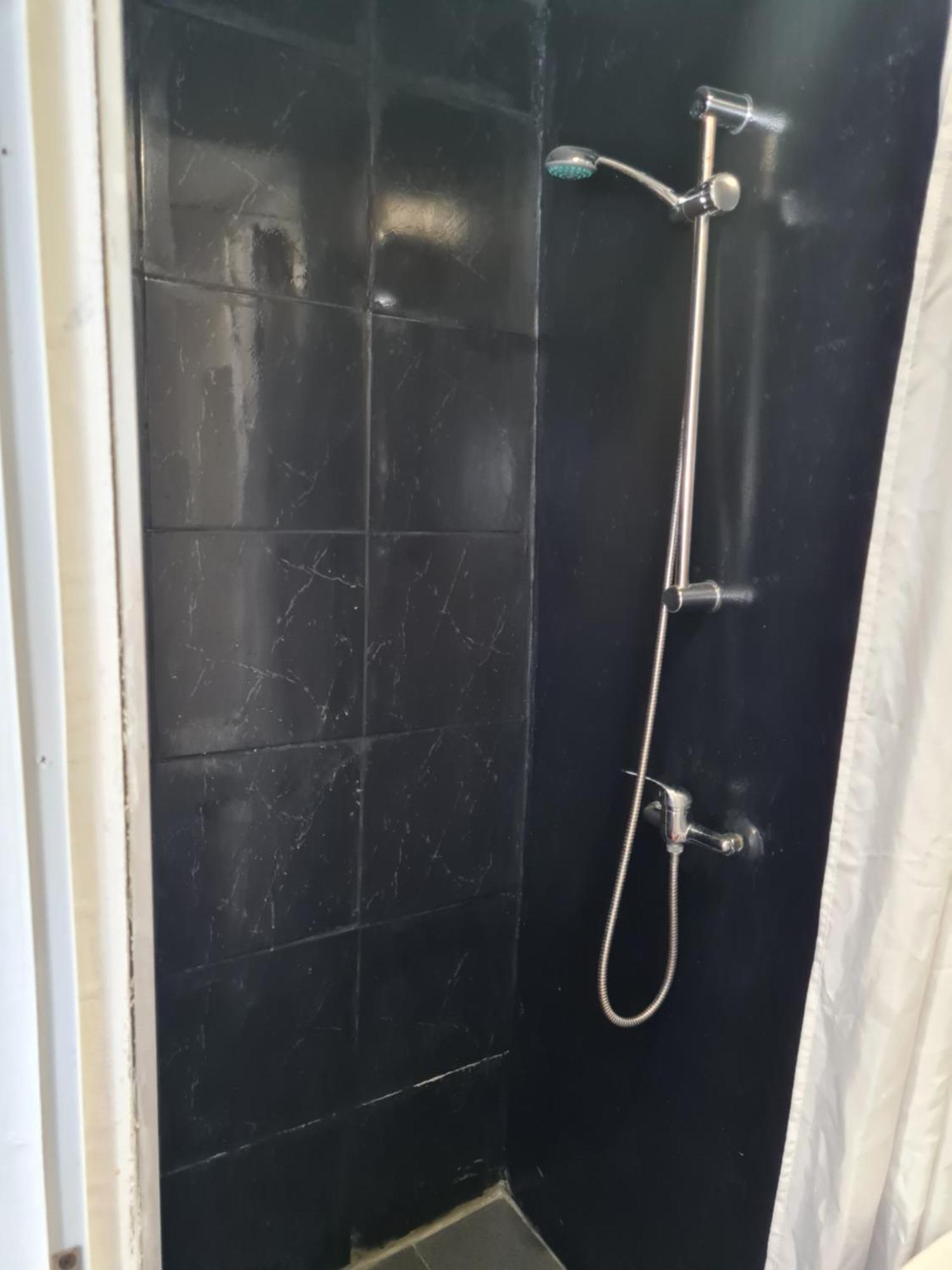 Hostel Casa Vale Ecotainer Lizbona Zewnętrze zdjęcie