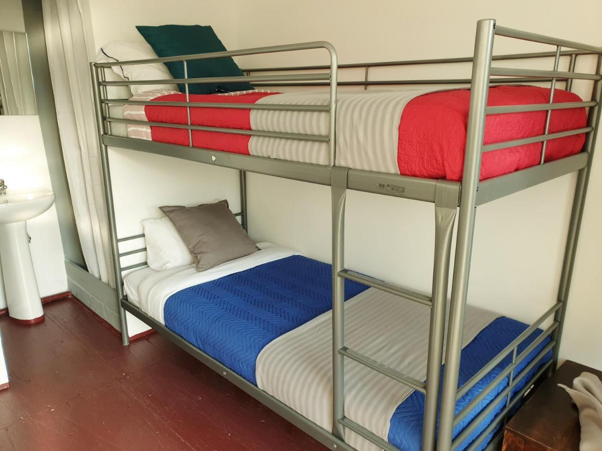 Hostel Casa Vale Ecotainer Lizbona Zewnętrze zdjęcie